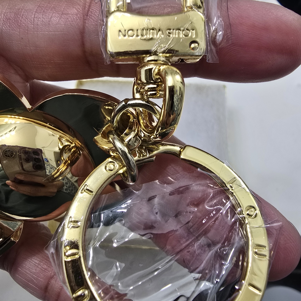 Louis Vuitton Gold and Black Keychain - Picture 7 of 9